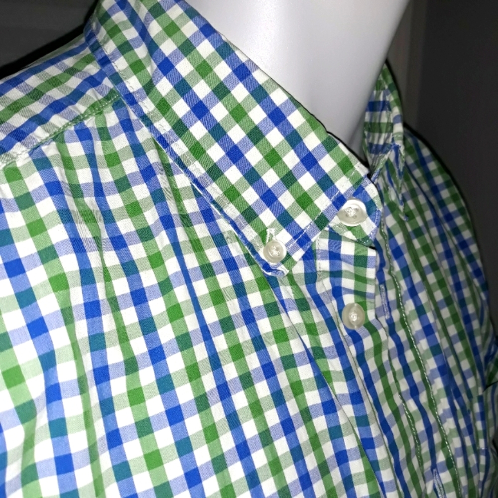 GAP plaid shirt. Medium